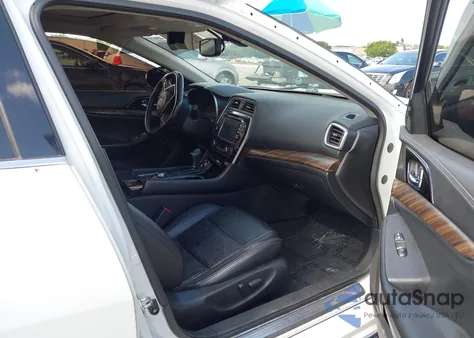 2016 Nissan Maxima 3.5 Platinum из США, поврежденный, VIN 1N4AA6AP5GC382217